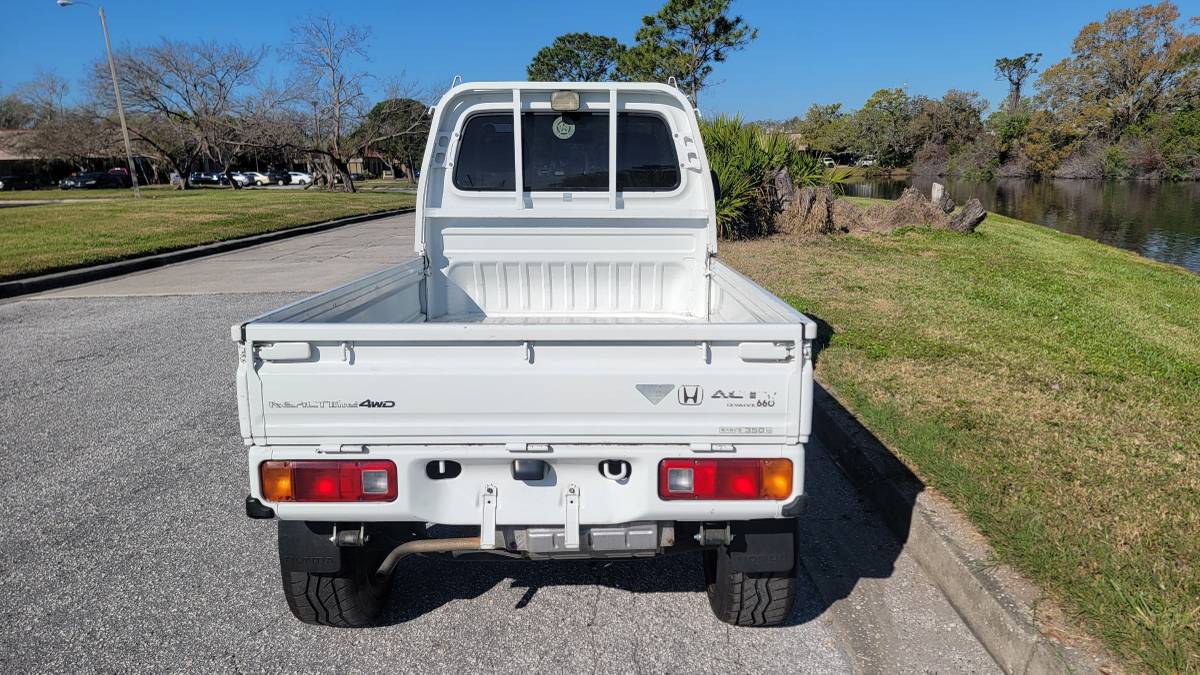Honda-acty-minitruck-1994-white-2