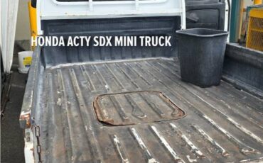 Honda-acty-sdx-mini-truck-1993-white-3
