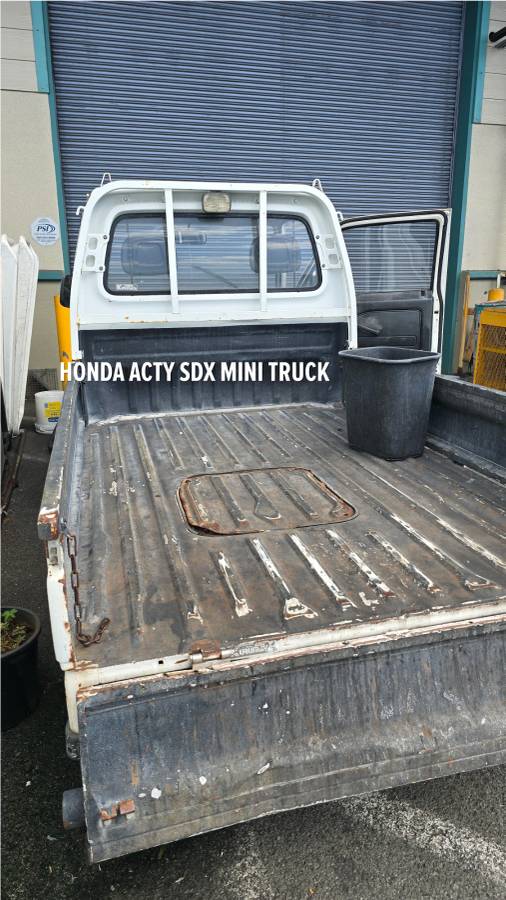 Honda-acty-sdx-mini-truck-1993-white-3