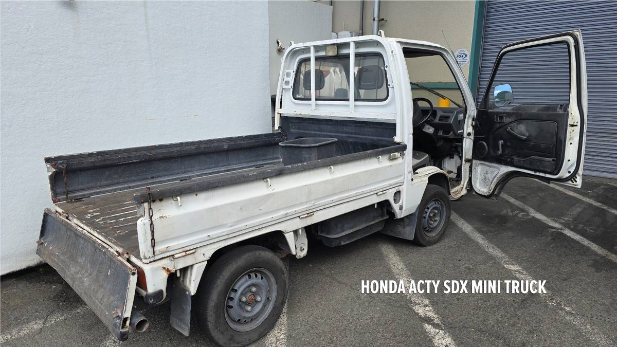 Honda-acty-sdx-mini-truck-1993-white-4