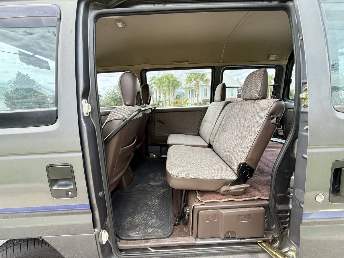 Honda-acty-van-1991-grey-4