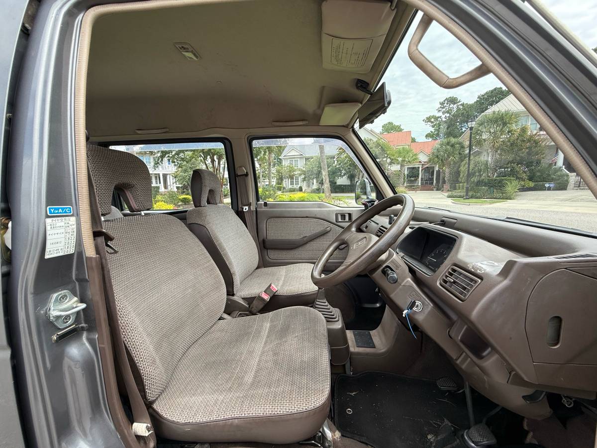 Honda-acty-van-1991-grey-5