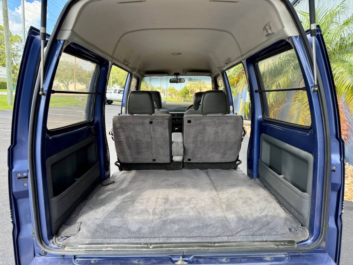 Honda-acty-van-1993-blue-19