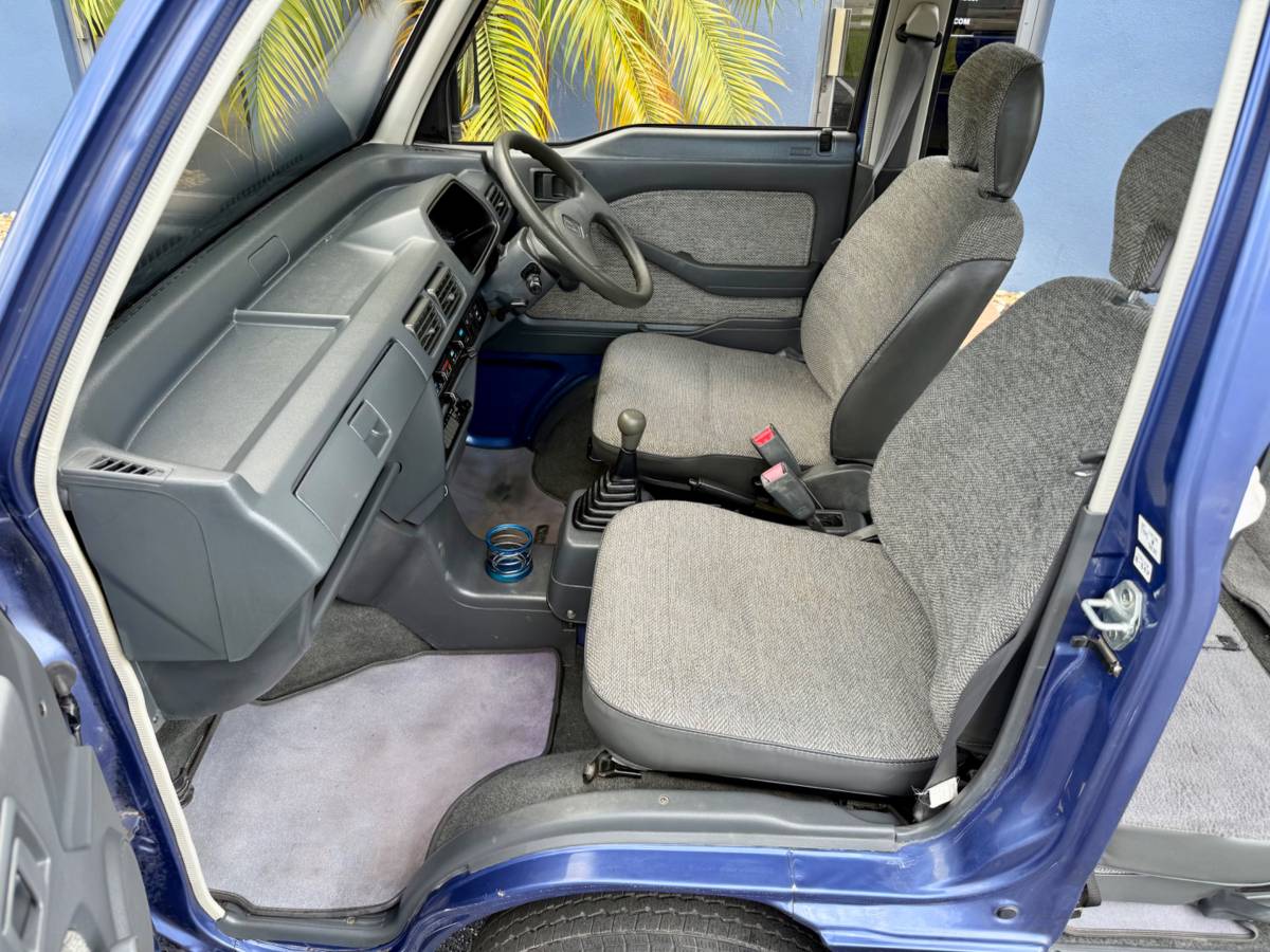 Honda-acty-van-1993-blue-9