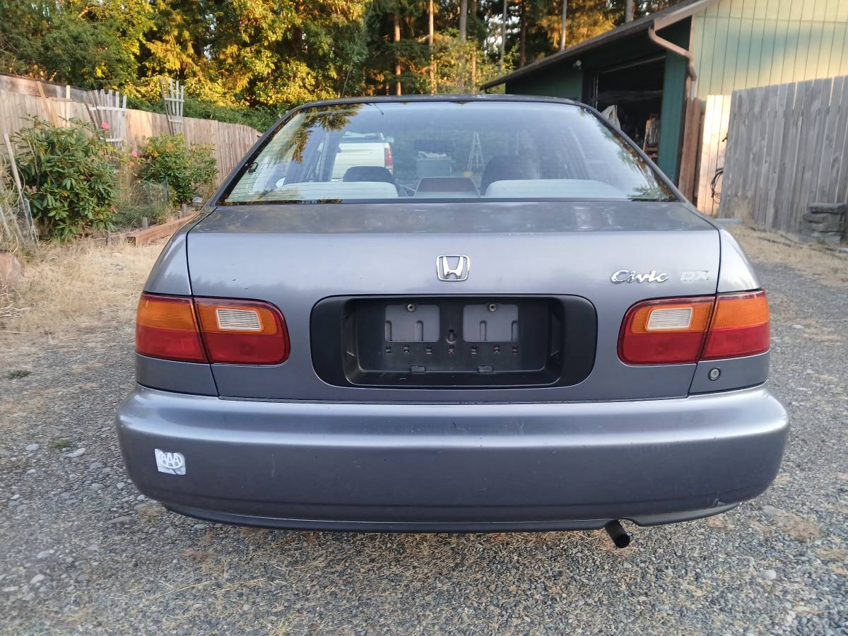 Honda-civic-dx-sedan-1994-grey-3