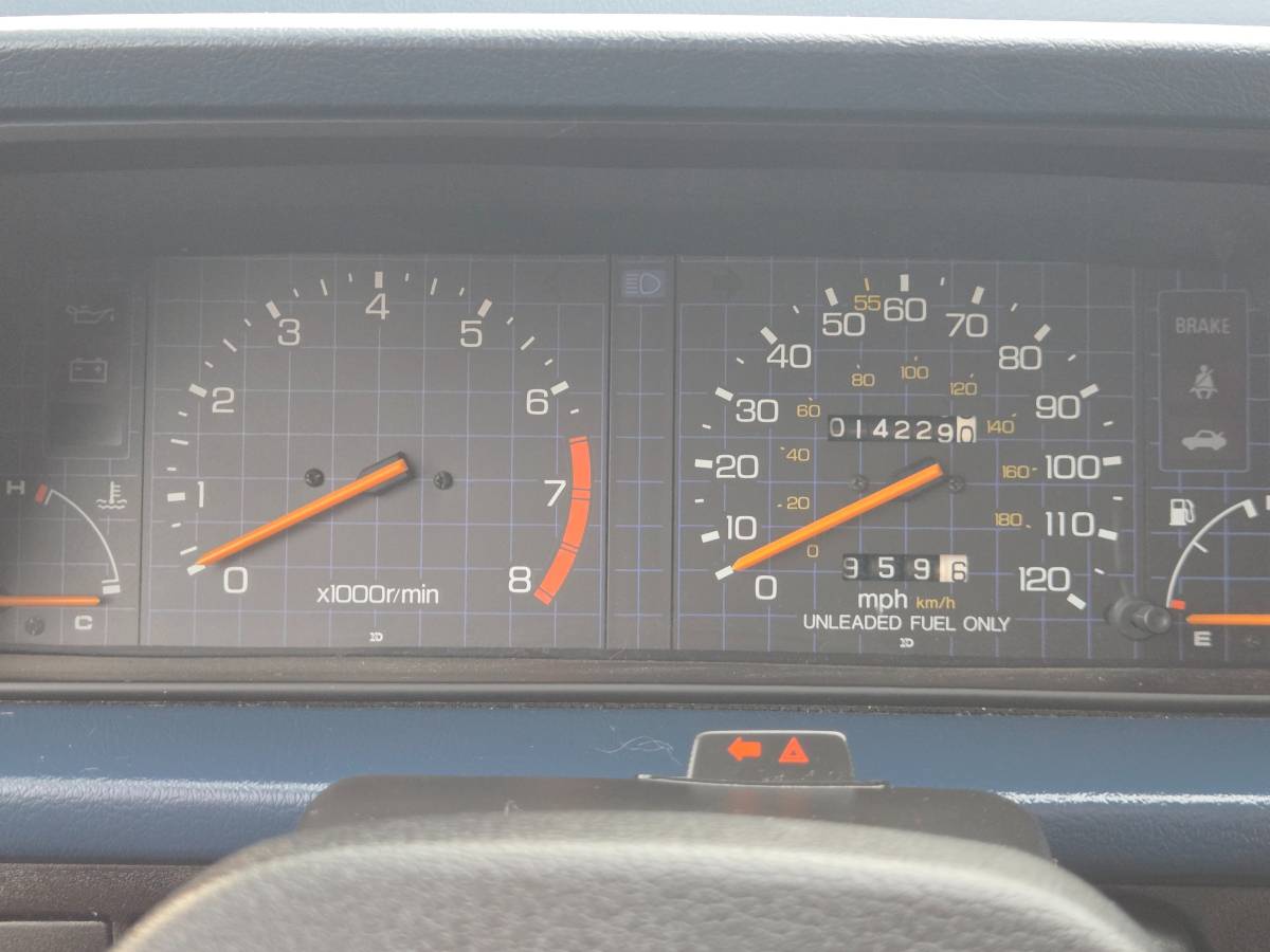 Honda-civic-dx-wagon-1985-blue-21