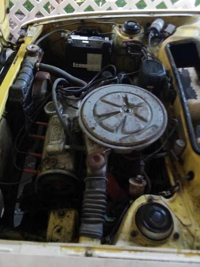 Honda-civic-hatchback-1976-yellow-9