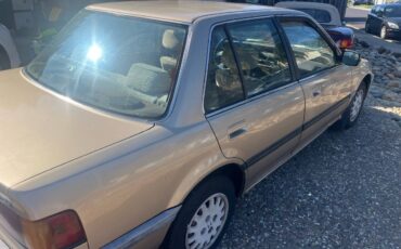 Honda-civic-lx-sedan-1989-1