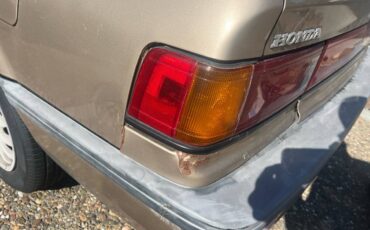 Honda-civic-lx-sedan-1989-2