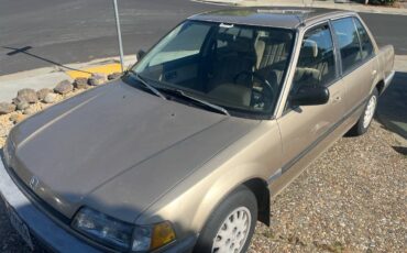 Honda-civic-lx-sedan-1989-6