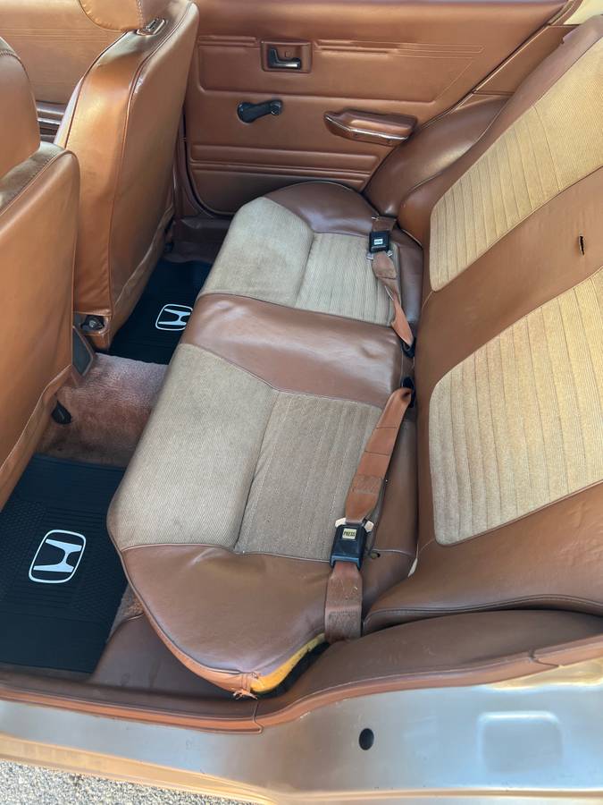 Honda-civic-wagon-1981-brown-9