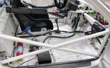 Honda-crx-1990-white-11