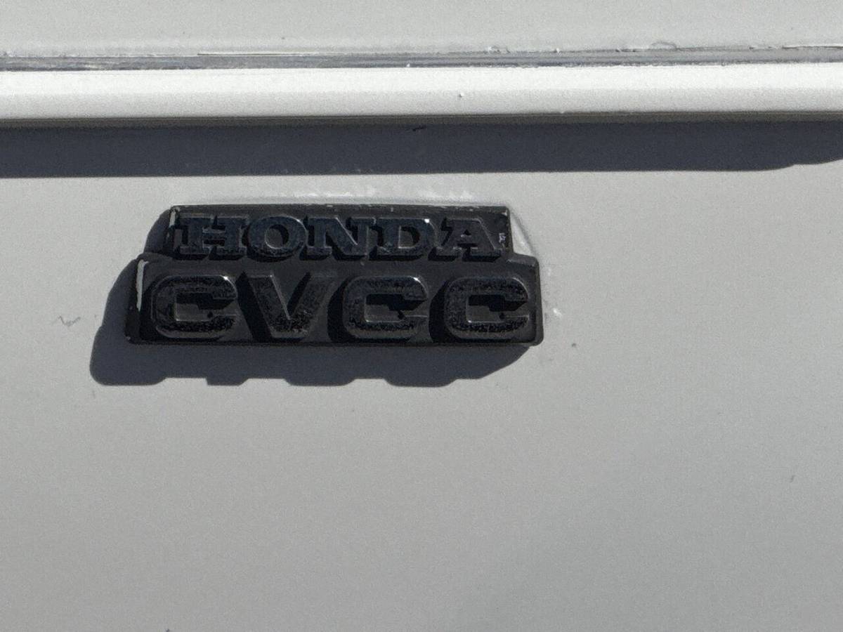 Honda-cvcc-1978-white-22