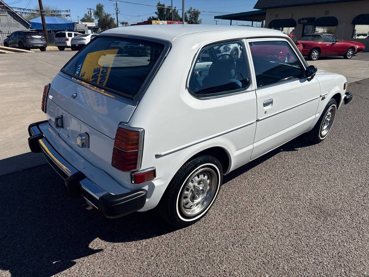 Honda-cvcc-1978-white-7