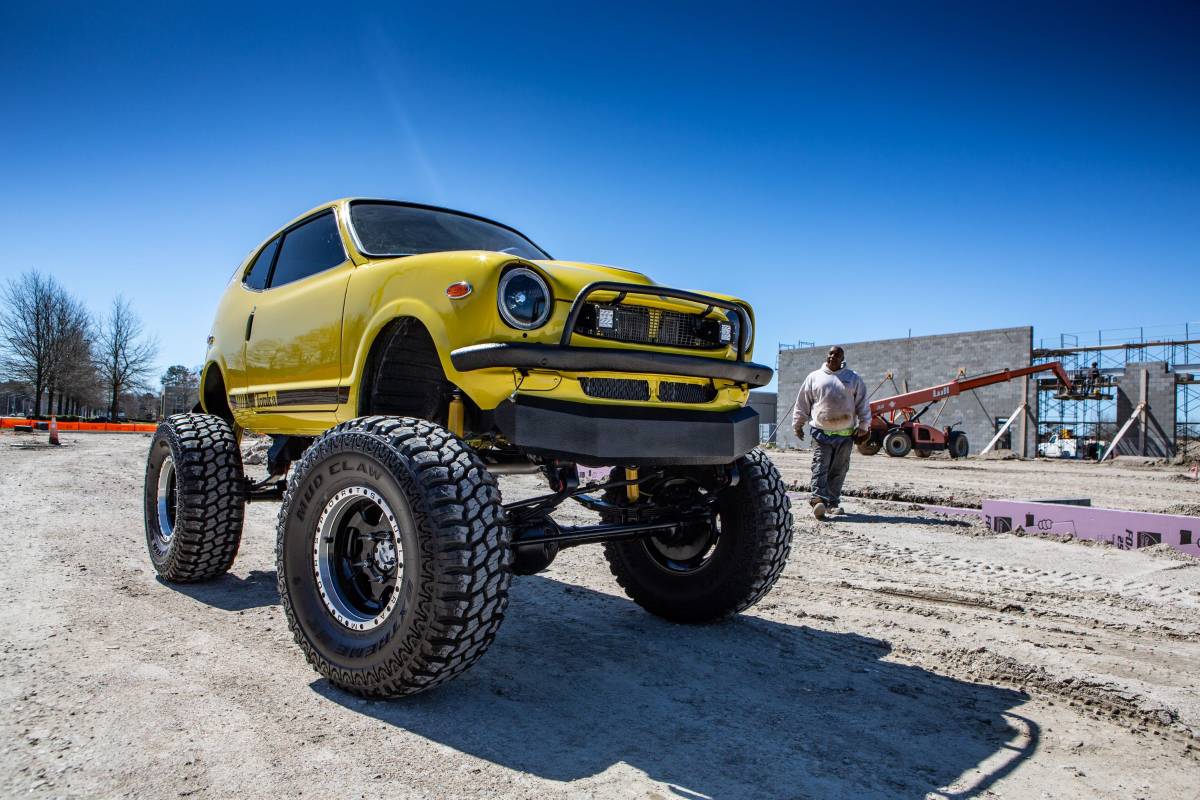 Honda-n600-suzuki-samurai-1972-yellow-2