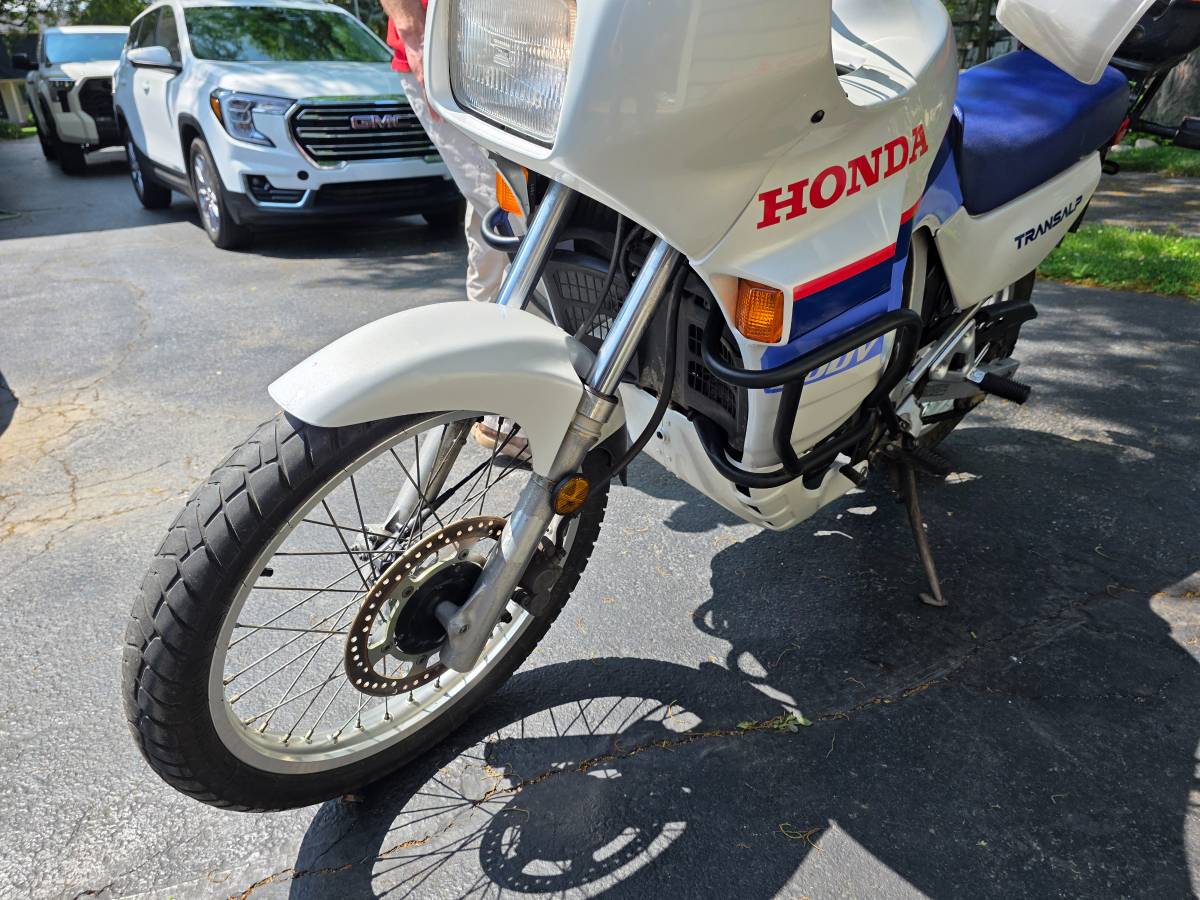 Honda-transalp-1989-6