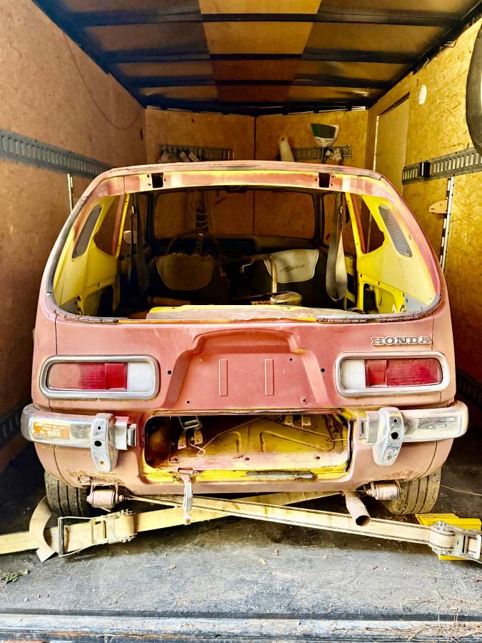 Honda-z600-1972-yellow-1