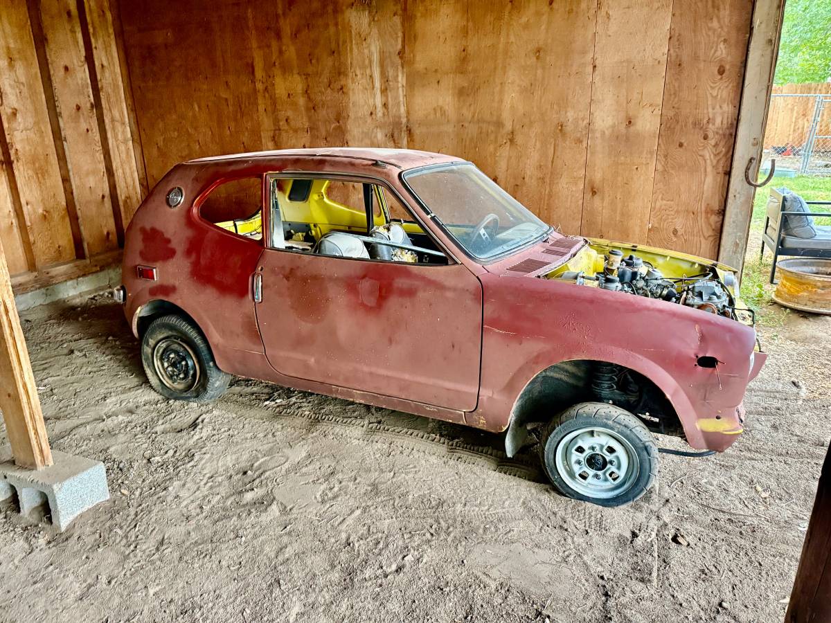 Honda-z600-1972-yellow-4