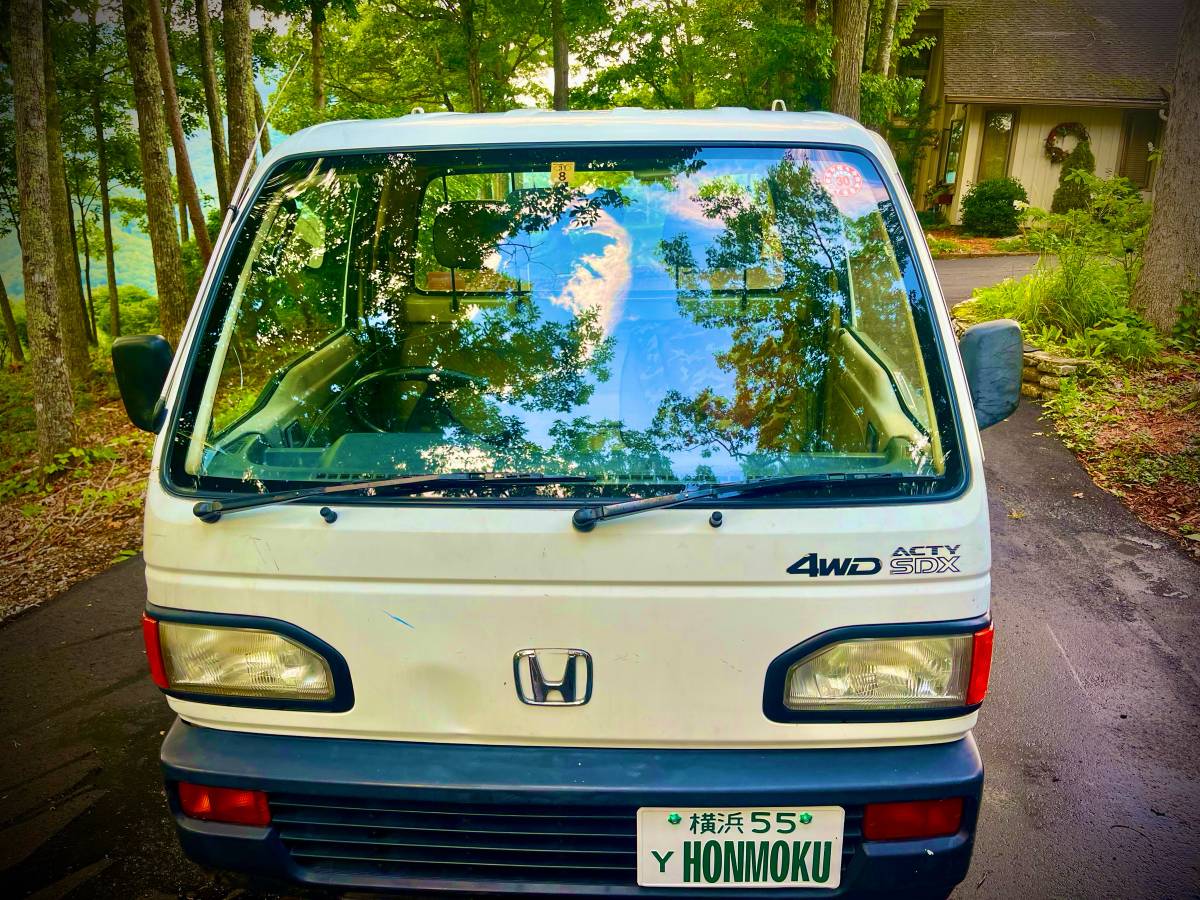 Honmoku-mini-truck-collectable-1993-white