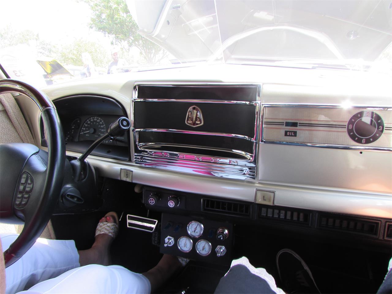 Hudson-Pickup-1946-Champagne-amp-Black-Champagne-amp-Black-3