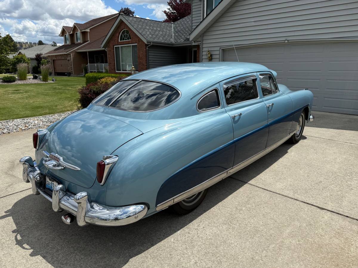 Hudson-commodore-1950-blue-9