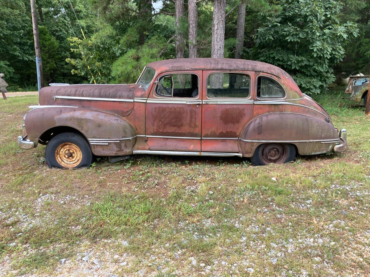 Hudson-commodore-eight-1947-red-10