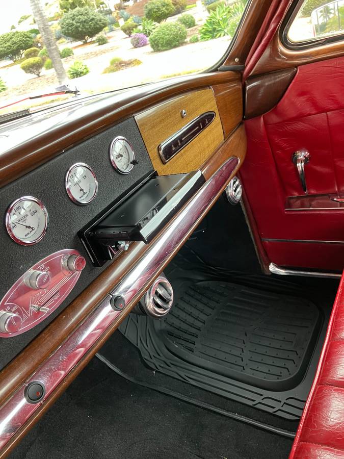 Hudson-coupe-1949-red-15