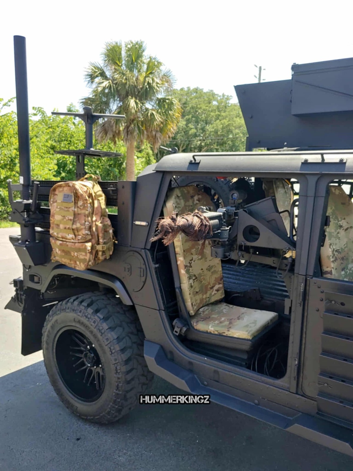 Hummer-H1-1995-SUV-13