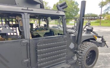 Hummer-H1-1995-SUV-15