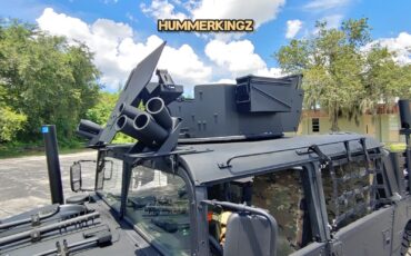 Hummer-H1-1995-SUV-26