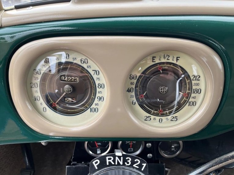 Hupmobile-Series-521-j-1935-GREEN-TAN-25