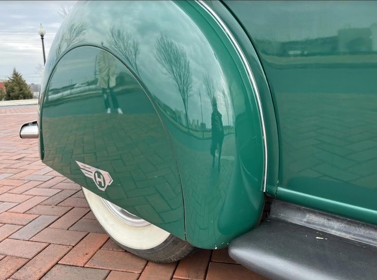 Hupmobile-Series-521-j-1935-GREEN-TAN-28
