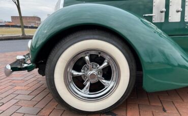 Hupmobile-Series-521-j-1935-GREEN-TAN-6
