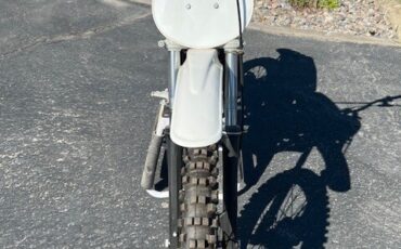 Husqvarna-1974-250-CR-MAG-1974-3
