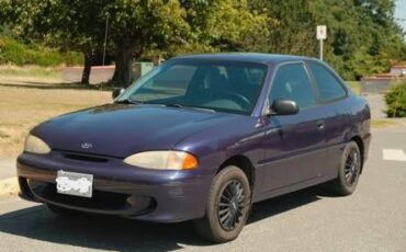 Hyundai-accent-1995-purple