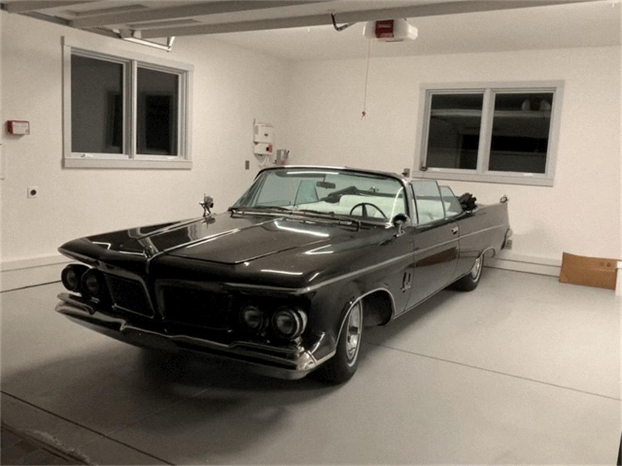 Imperial-1962-Black-White