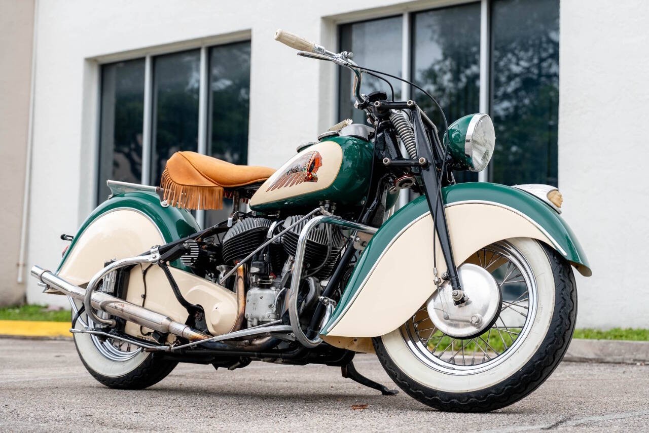 Indian-Cheif-1946-Motorcycles-Scooters-1