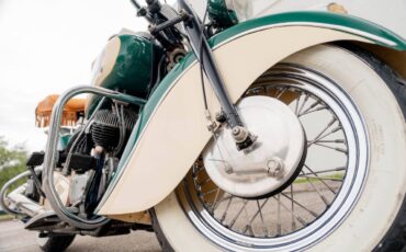 Indian-Cheif-1946-Motorcycles-Scooters-10