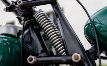 Indian-Cheif-1946-Motorcycles-Scooters-11