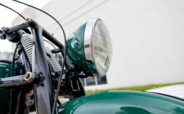 Indian-Cheif-1946-Motorcycles-Scooters-12