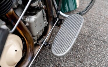Indian-Cheif-1946-Motorcycles-Scooters-31