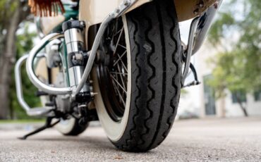 Indian-Cheif-1946-Motorcycles-Scooters-38