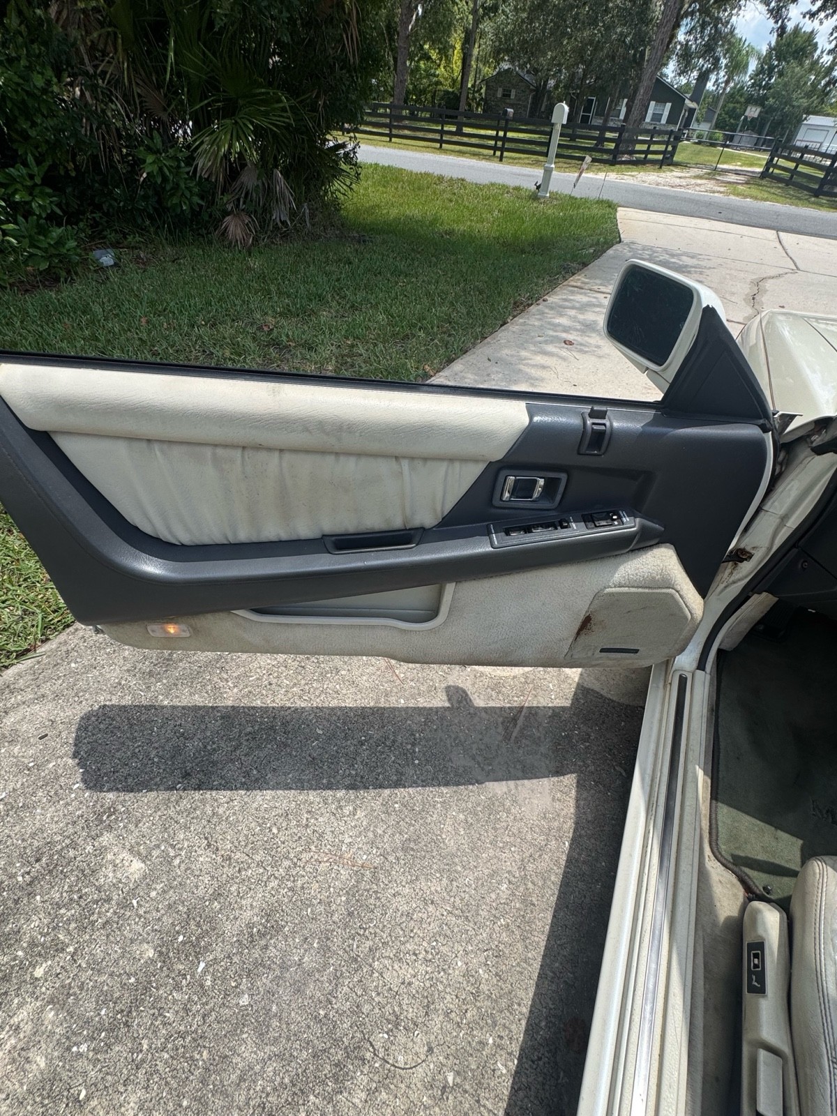Infiniti-M30-1991-Convertible-17