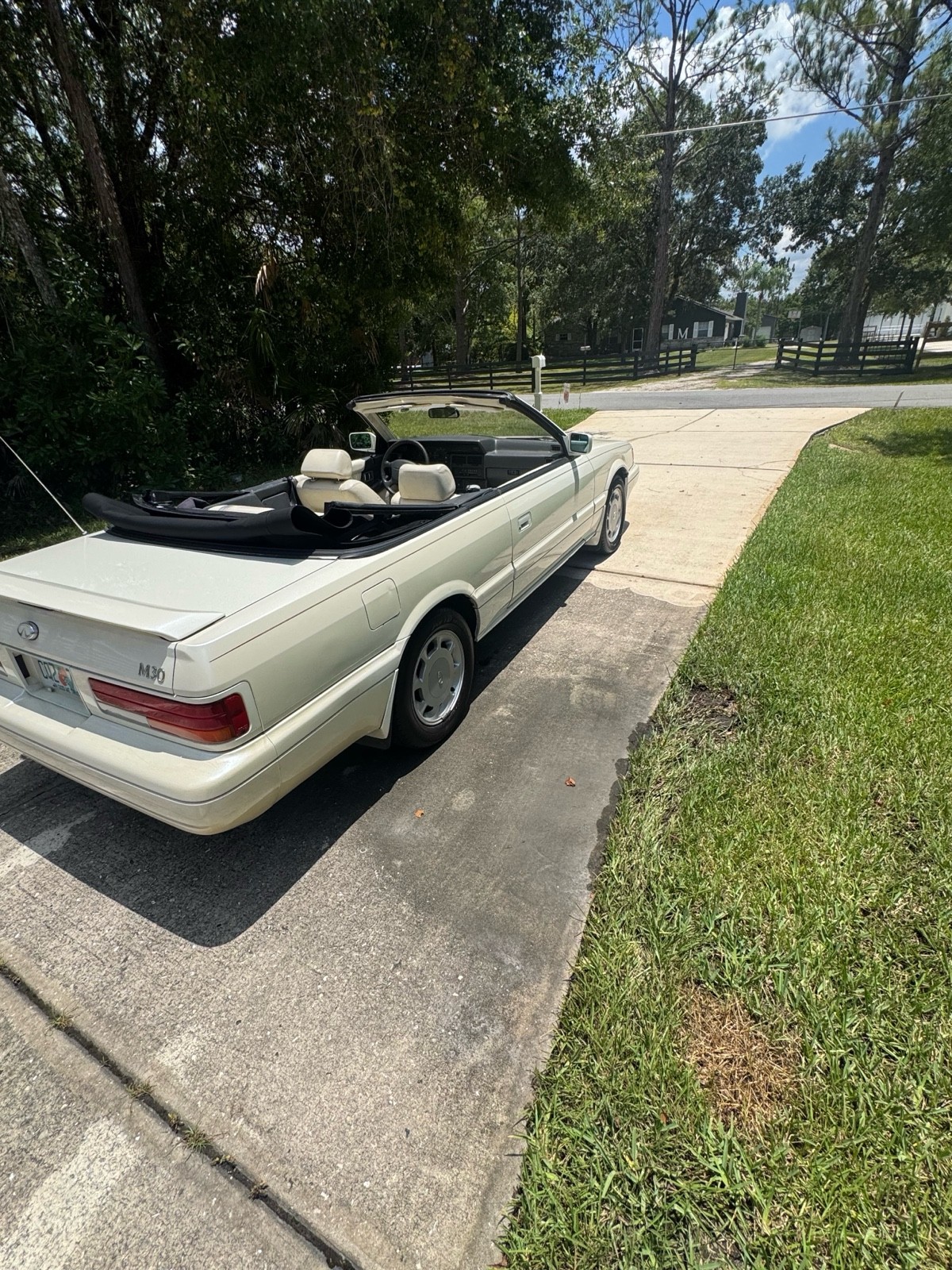 Infiniti-M30-1991-Convertible-7