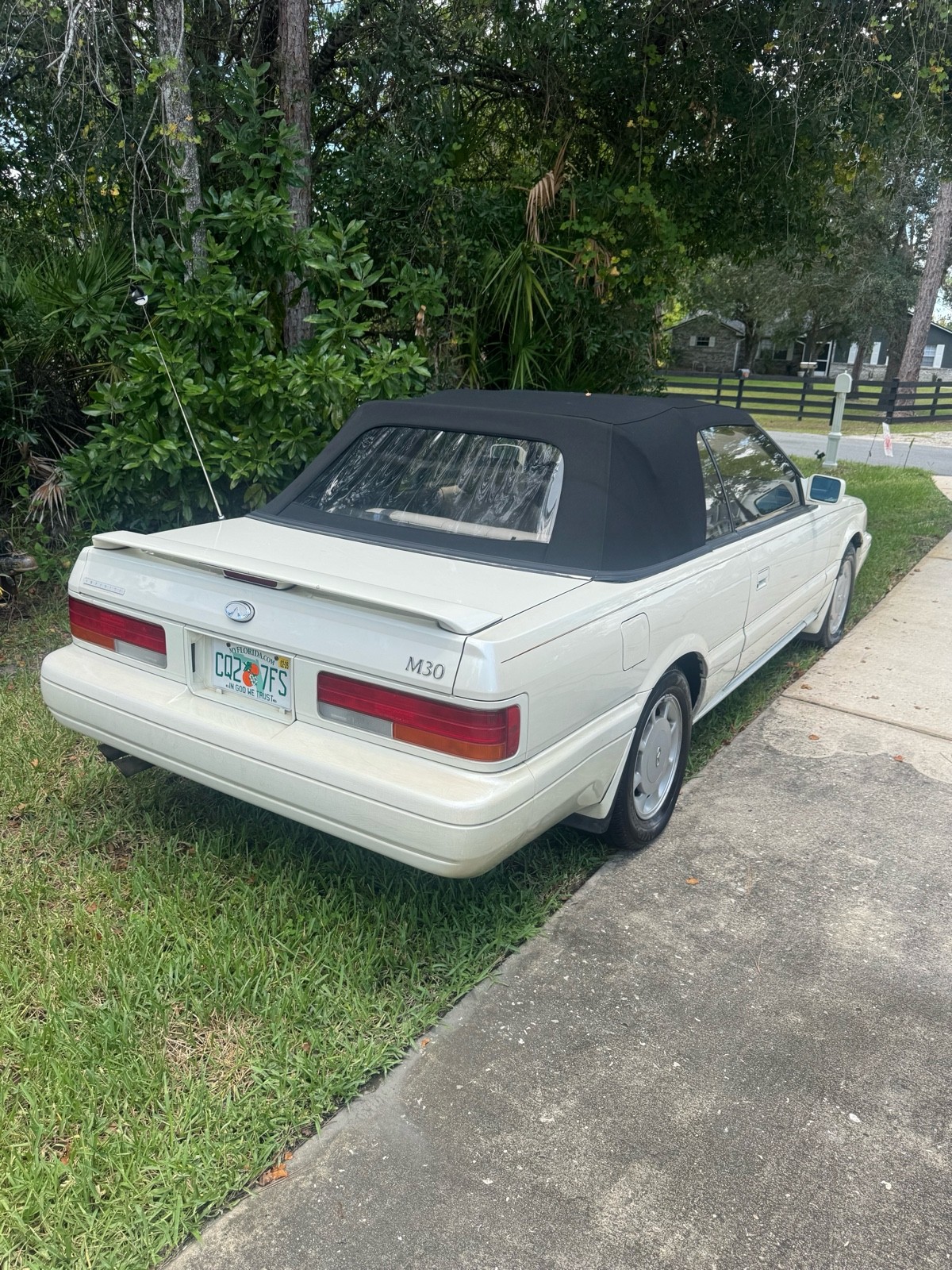 Infiniti-M30-1991-Convertible