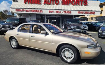 Infiniti-j30-1995-1