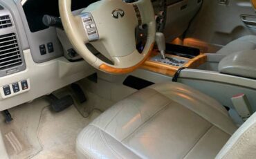 Infiniti-qx56-1990-7