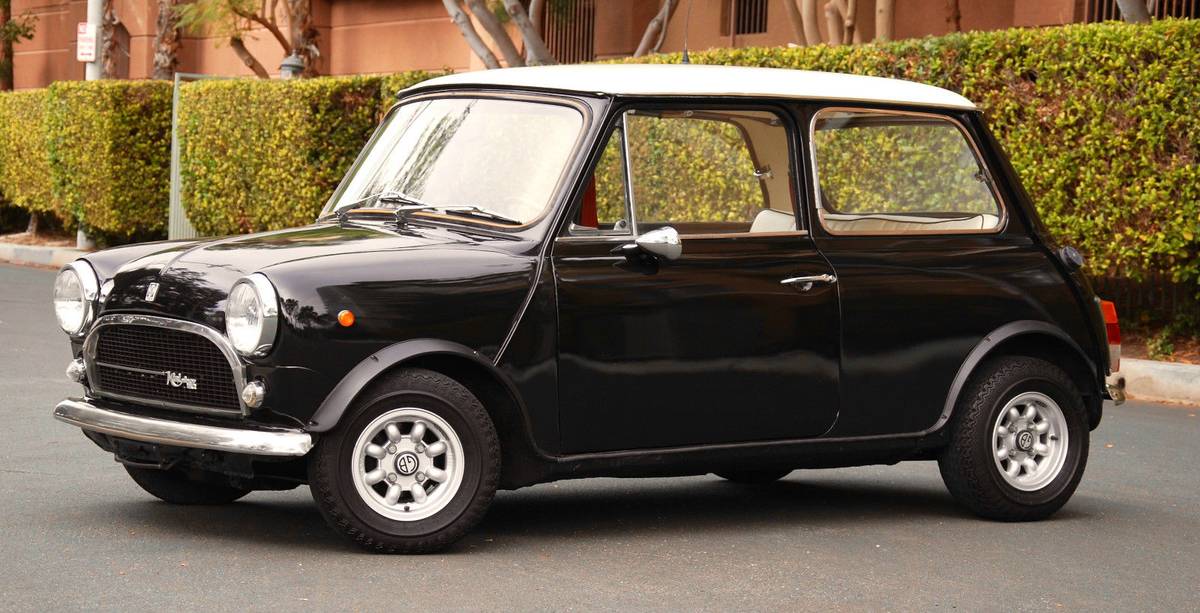 Innocenti-mini-cooper-1275-gt-1973-black-2