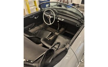 Intermeccanica-Speedster-1958-Grey-Black-5