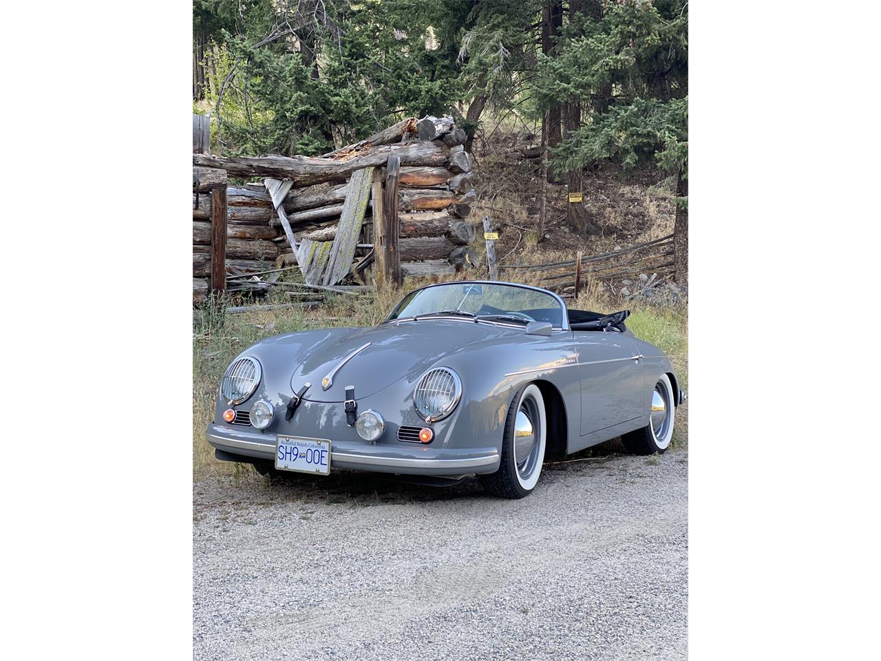 Intermeccanica-Speedster-1958-Grey-Black